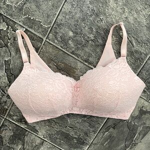 TORRID CURVE Elegant Light Blush Pink Lace Wire-Free Padded Bra 38DDD Coquette